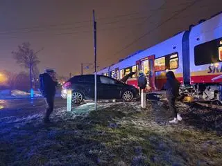 Kolizja pociągu SKM i samochodu osobowego w Legionowie 