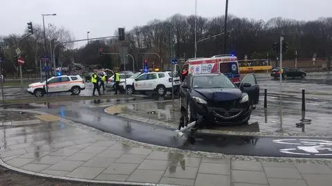 Zderzenie z udziałem samochodu Tramwajów Warszawskich na Woli