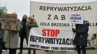 Protest przed Pałacem Prezydenckim