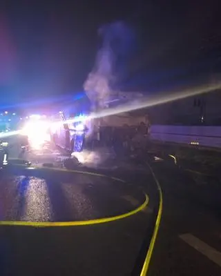 Pożar autobusu pod Piasecznem 