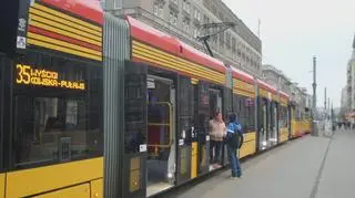 Tramwaj potrącił mężczyznę