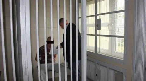 Pijany groził tasakiem znajomemu i policjantom