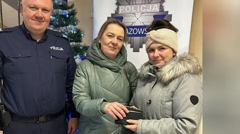 Pani Beata, mieszkanka powiatu kozienickiego, znaleziony portfel przekazała policji 