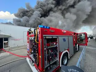 Pożar hali targowej w Wólce Kosowskiej