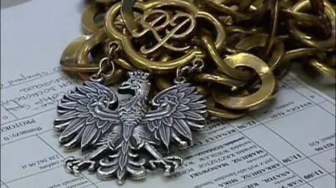 Spalili wóz transmisyjny. Idą do więzenia na ponad dwa lata