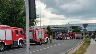 Straż pożarna przy stacji metra Młociny 