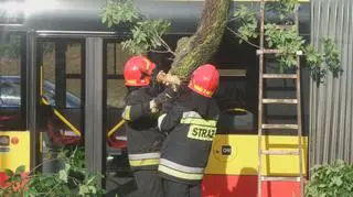 Akcja strażaków przy Czerniakowskiej