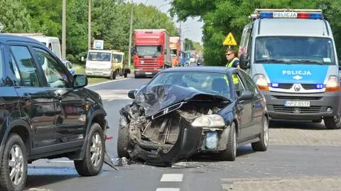 Dwa zderzenia na Patriotów. "Dziecko i kobieta w szpitalu"