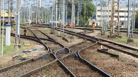 Awaria urządzeń na kolei, pociągi kursowały po jednym torze