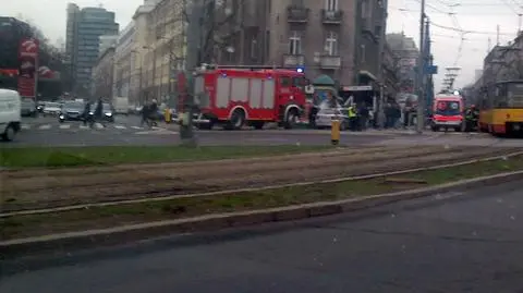 Pieszy wpadł pod tramwaj przy pl. Unii Lubelskiej