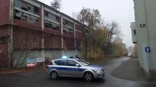 Policja zabezpiecza teren