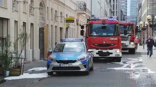 Pożar samochodów na Chmielnej