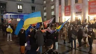 Manifestacja solidarnościowa z Ukrainą w Warszawie