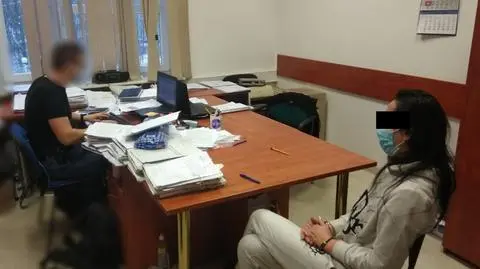 Policja: sprzedawała telefony komórkowe, ale klienci nigdy nie dostawali towaru. Pieniądze mogło stracić 300 osób