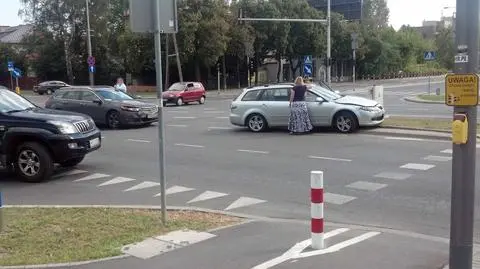 Znów zderzenie u zbiegu Wilanowskiej i Rolnej