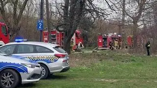 Podczas pożaru pustostanu na Białołęce wybuchły butle gazowe