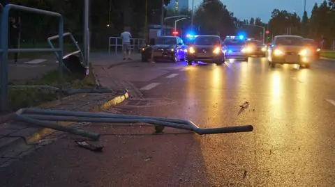 Zderzenie czterech aut w drodze na lotnisko