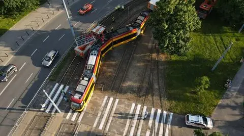 Kolejny wykolejony tramwaj. Tym razem na placu Narutowicza