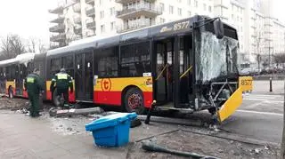 Kolizja autobusu na Saskiej