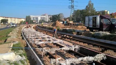 Budują przedłużenie trasy tramwajowej, otwierają Światowida