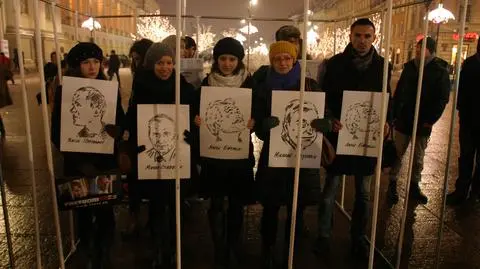 Solidarni z Białorusinami zamknęli się w klatce