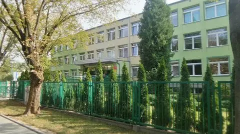"Dusząca woń" w szkole. "Pracownicy użyli złej substancji"