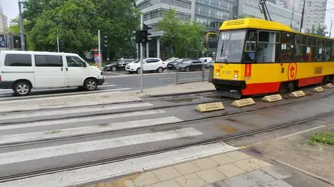 Tramwaj potrącił 85-latka na Marszałkowskiej