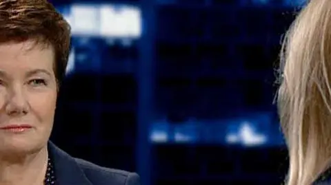 "Próba referendum jest awanturą polityczną"