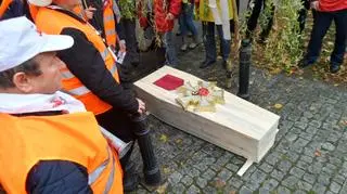 Protest związkowców w Al