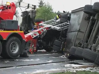 Krajowa "pięćdziesiątka" zablokowana po kolizji