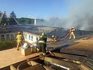 Pożar dachu szpitala zakaźnego w Płocku