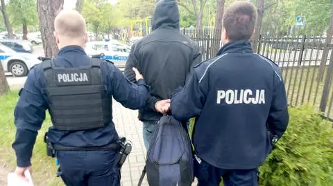 Policja: 25-latek zmuszał obsługę jednego z lokali do wydawania mu darmowych kebabów