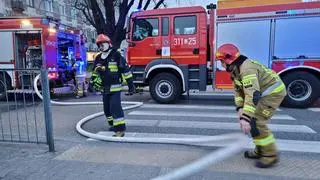 Antyterroryści ćwiczą w metrze