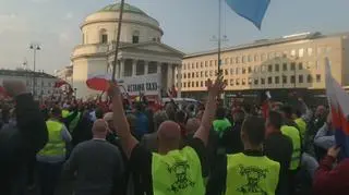 Protest taksówkarzy przed ministerstwem