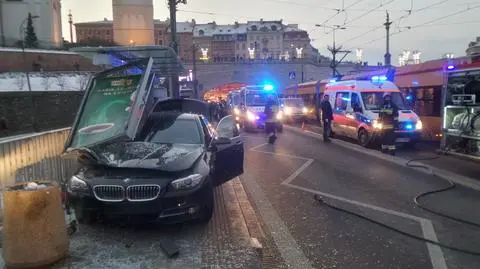 Wjechał w przystanek. Wciąż nie ma zarzutów