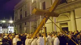 Droga Krzyżowa na ulicach Warszawy