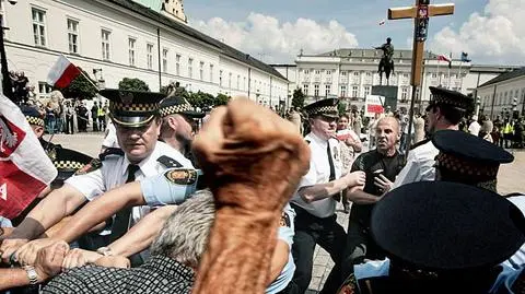 Wygrała walka o krzyż
