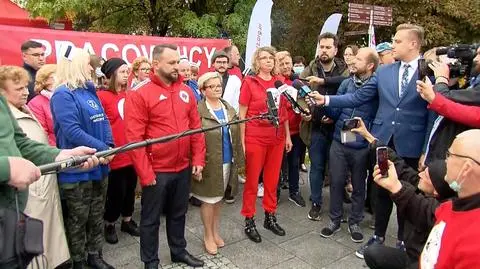 Do protestujących pracowników ochrony zdrowia dołączyli pracownicy sądów i prokuratury