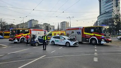 Wypadek na Kercelaku. Jedna osoba trafiła do szpitala