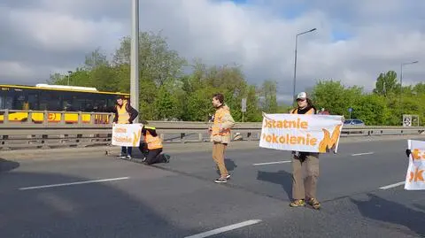 Aktywiści klimatyczni znów blokowali ważną arterię