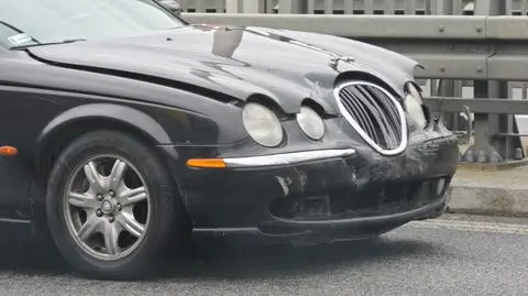 TIR, jaguar i skoda zderzyły się na trasie Toruńskiej