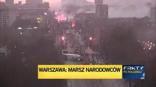 Marsz narodowców na moście Poniatowskiego