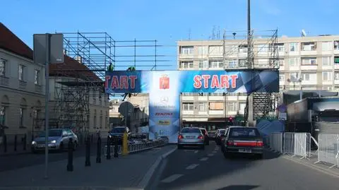 "Start" na placu Teatralnym