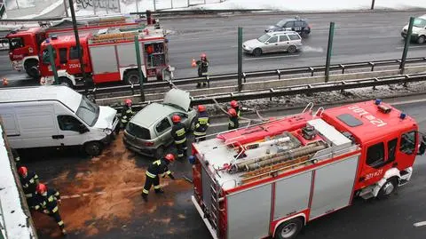 Trasa AK stanęła po wypadku