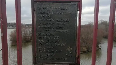 Zabrał tablicę bez zgody, oddał ją do renowacji. Jest decyzja prokuratury