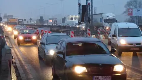 Roszady na węźle Modlińska. Wieczorem kolejne zmiany