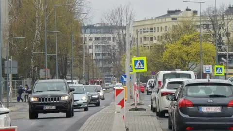 Do sznura aut dołączą autobusy. Trocka stanie po otwarciu metra?