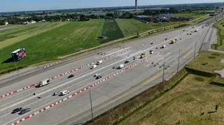 Zlikwidowano bramki na A2
