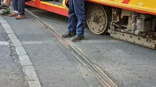 Zderzenie auta z tramwajem 