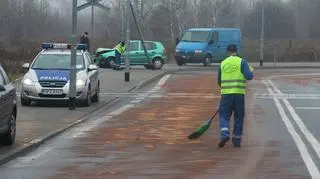 Samochód wpadł w poślizg